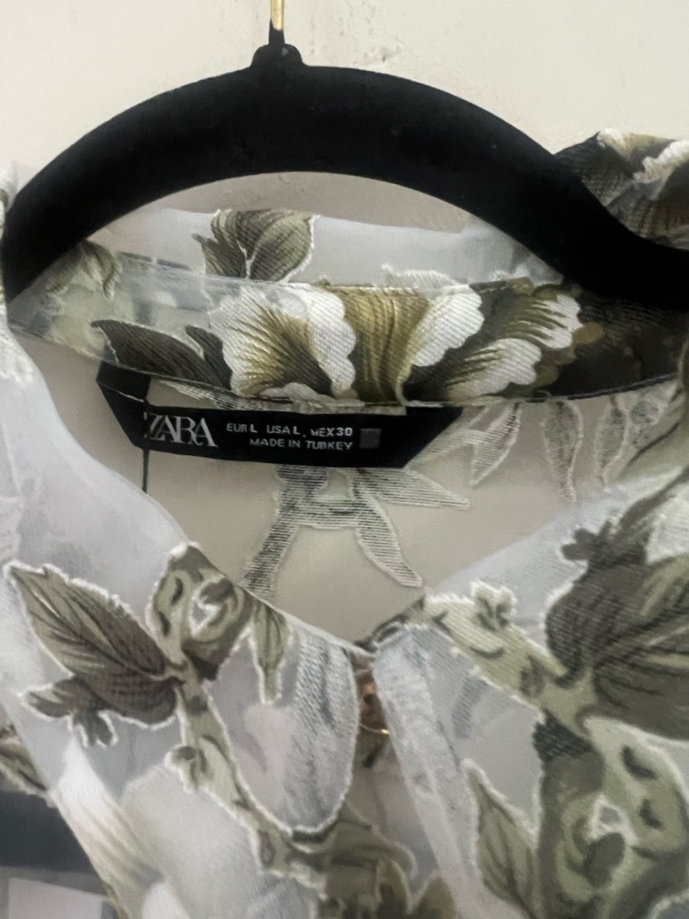 Zara White Sheer Floral Button-Front Blouse - Picture 9 of 13
